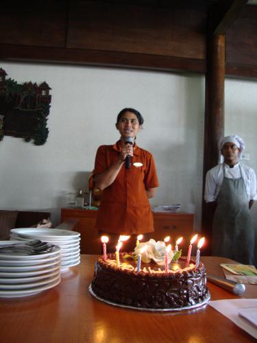 Birth Day Staff, bali indian restaurant, indian food restaurant in bali